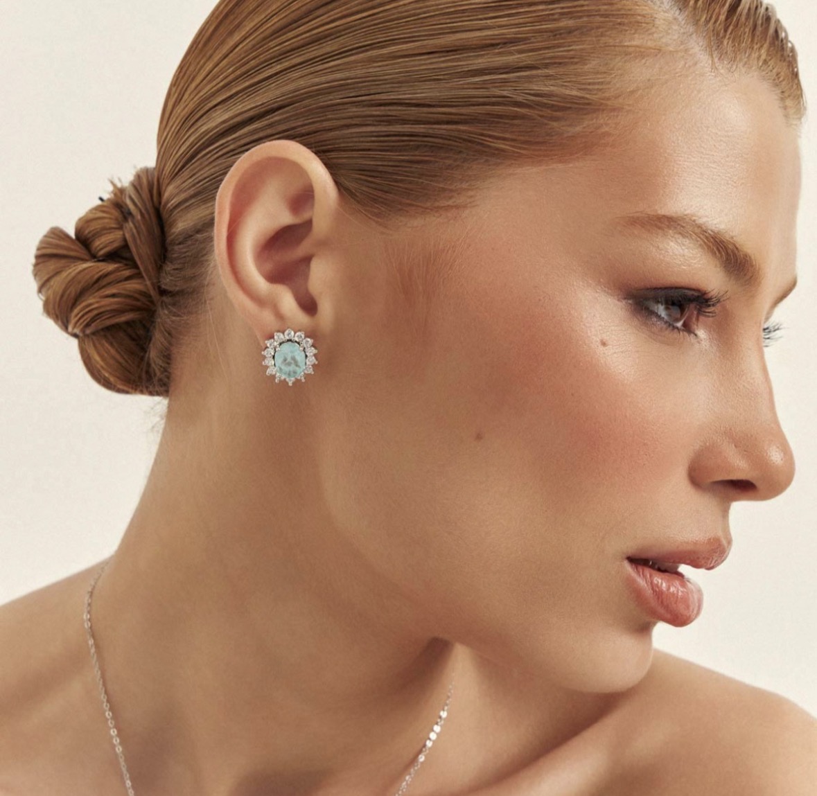 Brinco Pedra Oval Azul